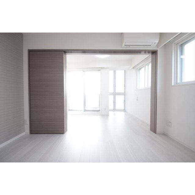 グランツルクサス神田 内観