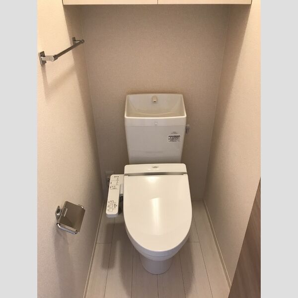 アリエッタ207号室 温水洗浄便座