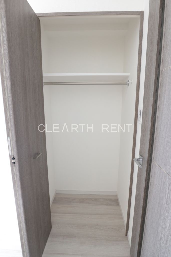 Ｖａｌｏｒｅ Ｎｉｓｈｉｓｕｇａｍｏ7階 ☆収納豊富なクローゼット☆