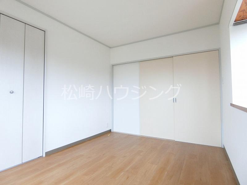 メゾンブランシュ西落合3階 寝室