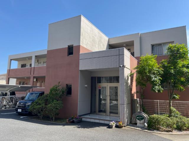 オルモ 外観写真（昼）