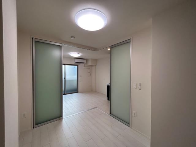 コンフォート　若木 洋室