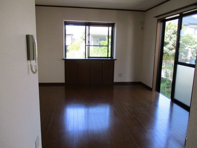 ハイグランド中井坂-ⅡA棟 リビング