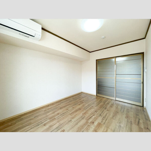グリーンヒル新宿202号室 洋室6帖