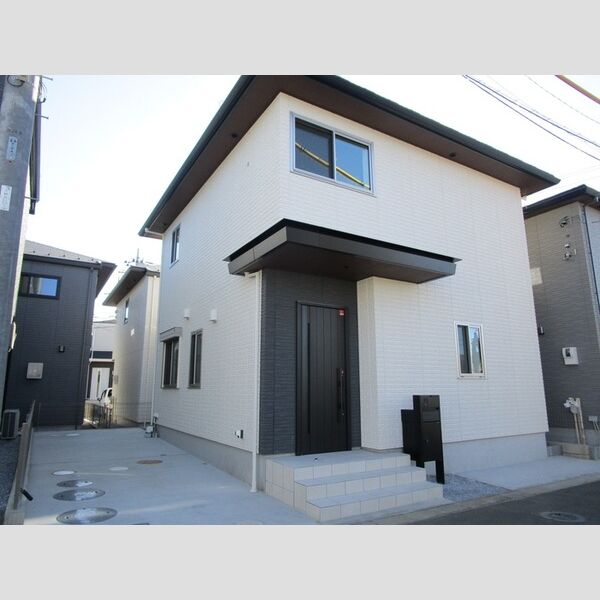 大野町2丁目戸建貸家の外観画像