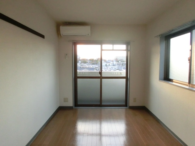 406号室
