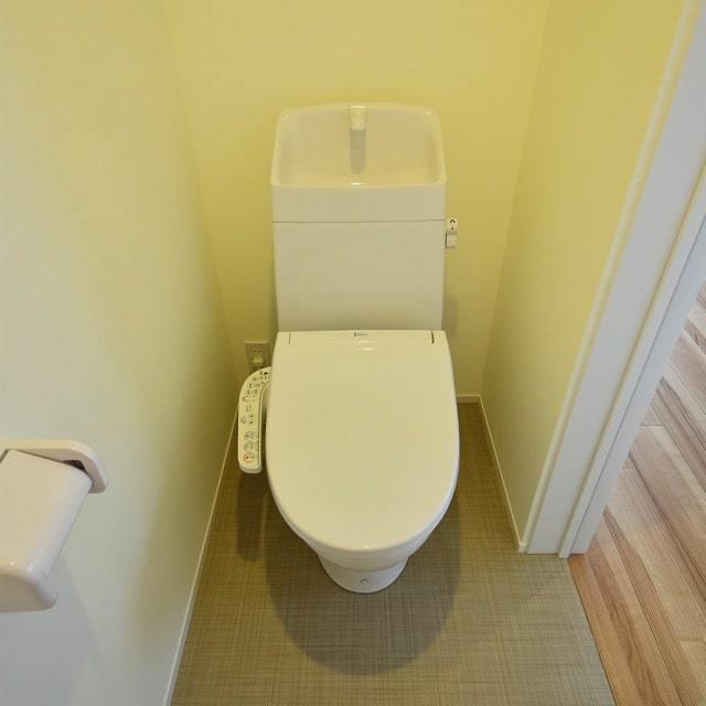 東新宿ハウス1階 トイレ