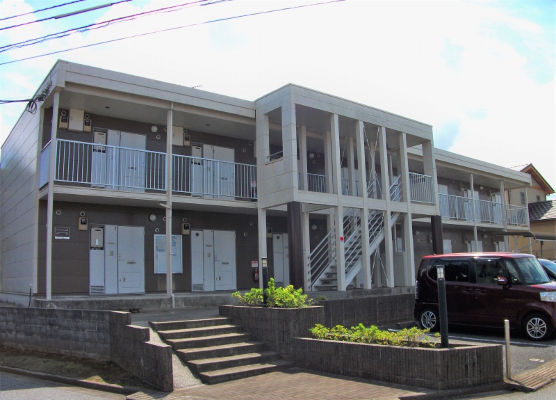 レオパレスサイプレスの外観画像