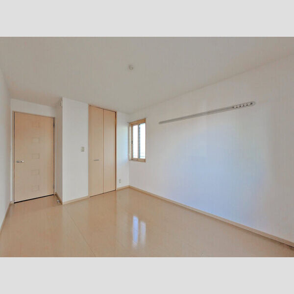 コゥジーコート　A/B 南側洋室