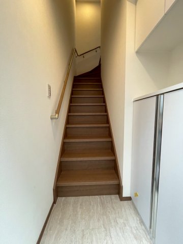 FAIR上井草203号室 玄関