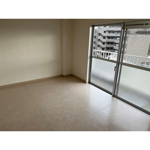 セラーズ二宮 リビング