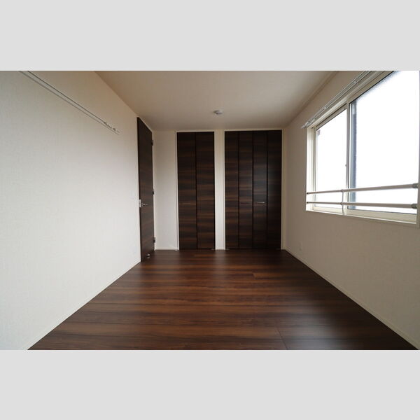 イグレット　2番館301号室 洋室