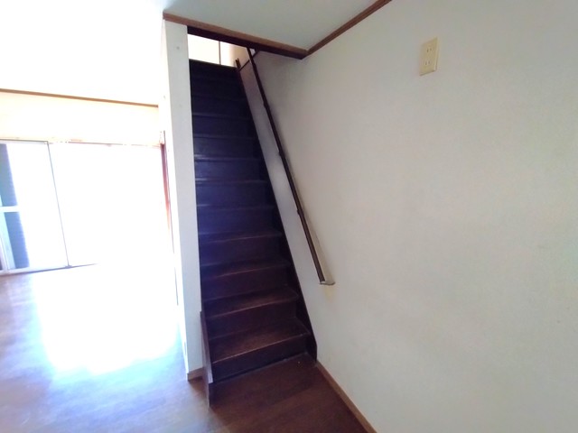 岩﨑テラスハウス リビング