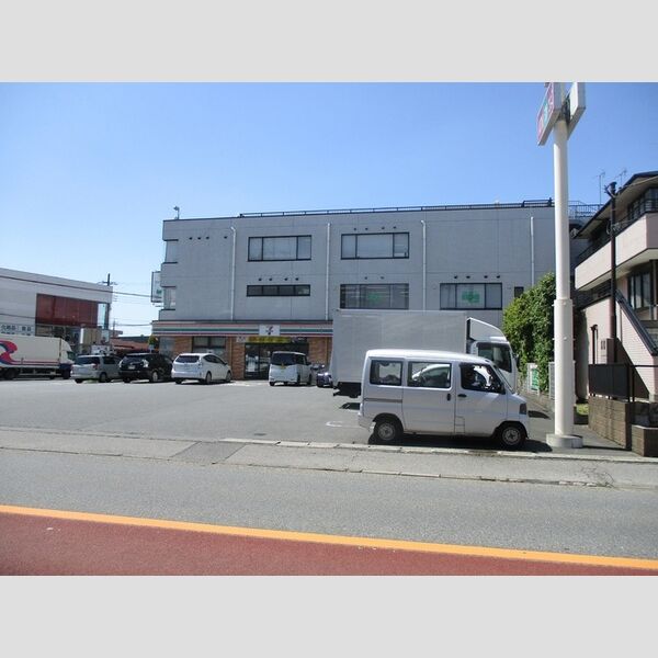 ラ・ヴィーユ セブンイレブン千葉都賀2丁目店(151m)