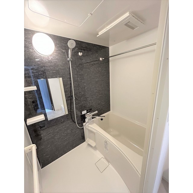 SOLASIA residence南大塚0501号室 お風呂