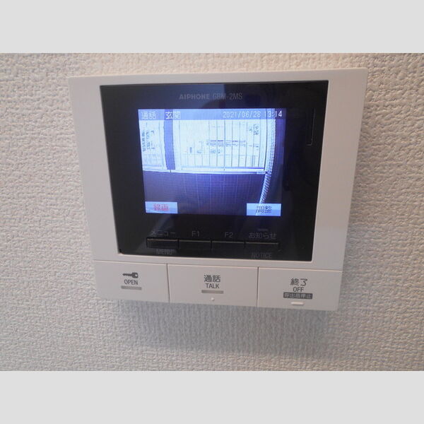 フォレストK・T101号室 TVモニター付きインターフォン