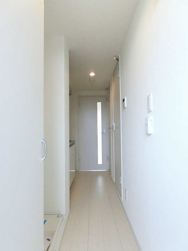 リブリ・サン湘南1階 玄関