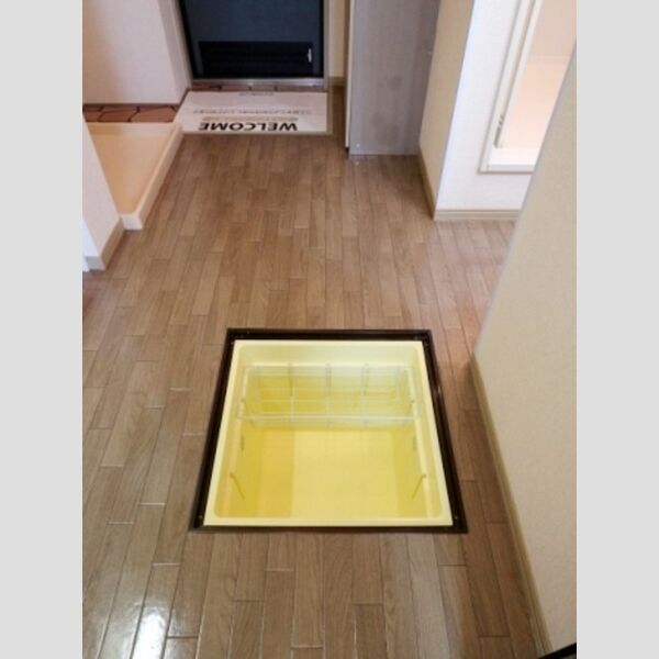 ランセ今谷C108号室 床下収納