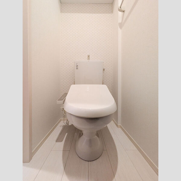 クレリアス若葉302号室 温水洗浄暖房便座