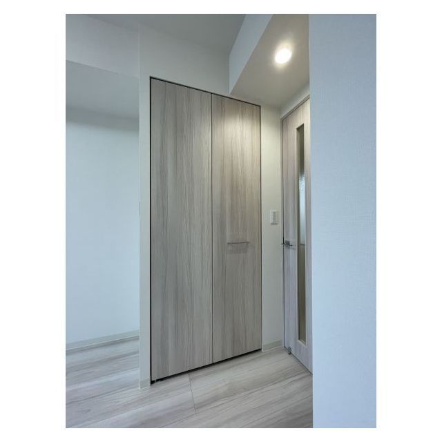 プレサンスブルーム浅草1005号室 リビング