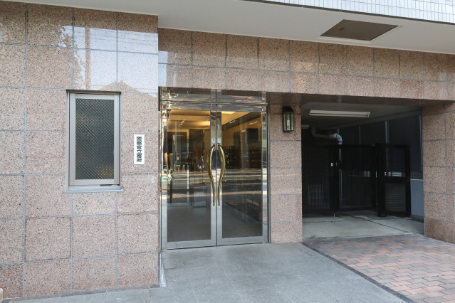 スカイコート目黒壱番館404号室 エントランス