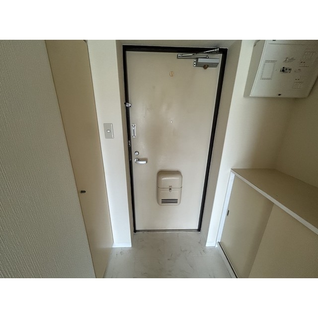 リュミエ堀之内304号室 玄関