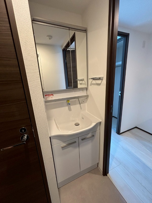 ジェノヴィア町田1階 洗面