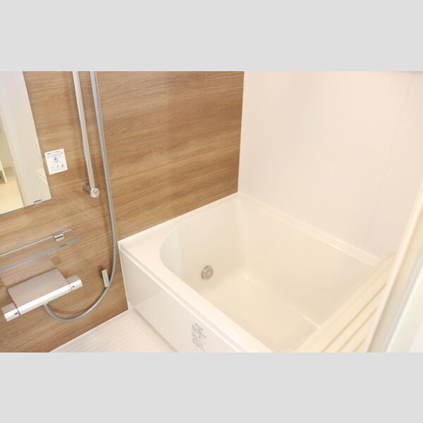 メゾン青井 追い焚き給湯付き浴室