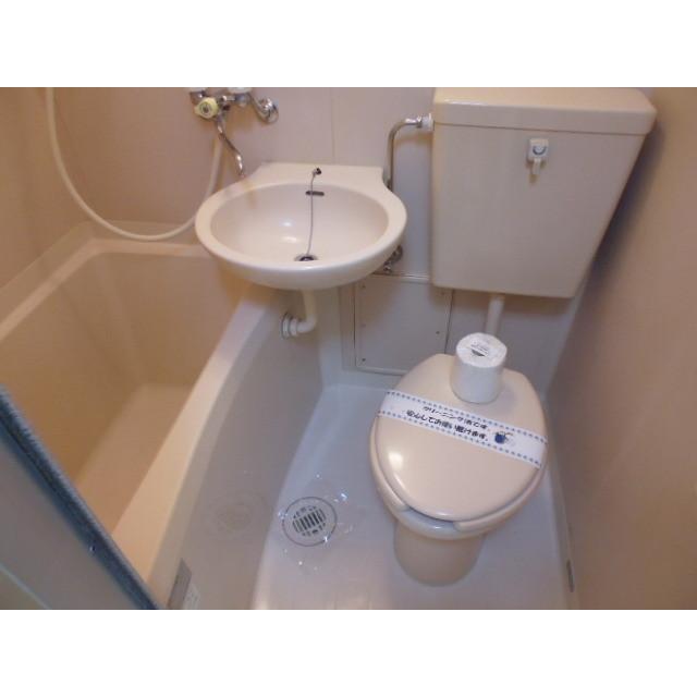 調布ウエスト1階 トイレ