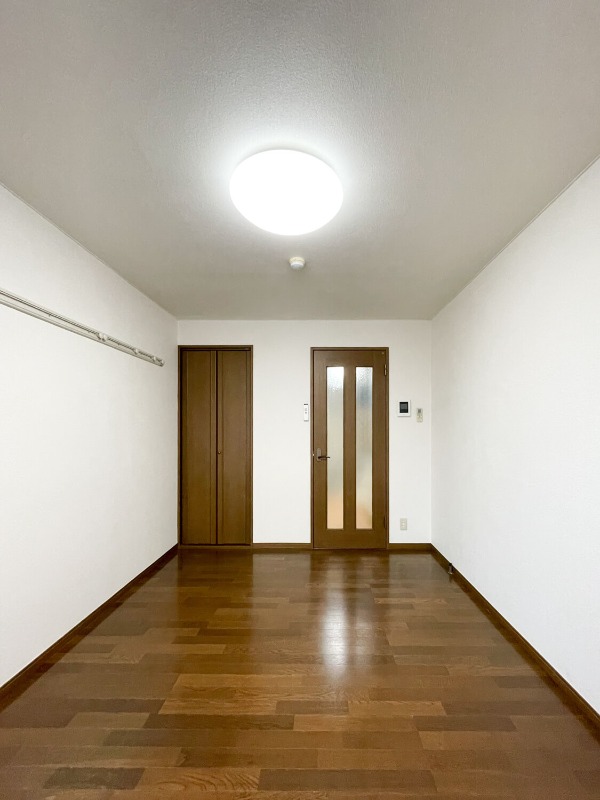 メイプルリーフ1階 リビング