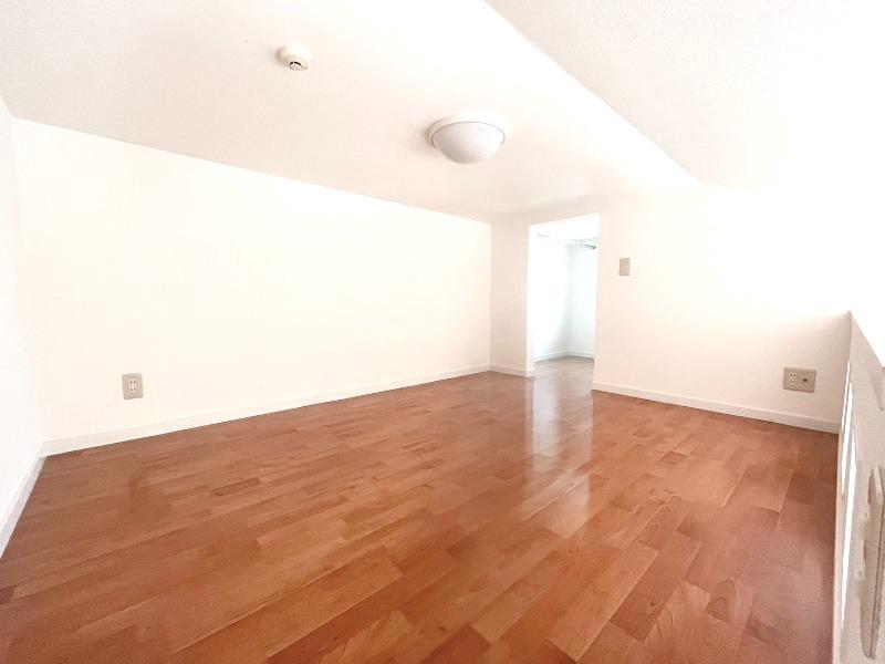 プリマガーデン古淵　参番館 1.3メートルの天井高なロフト　寝室としても使えます