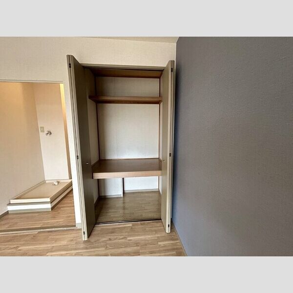 オーパス元気館 物入