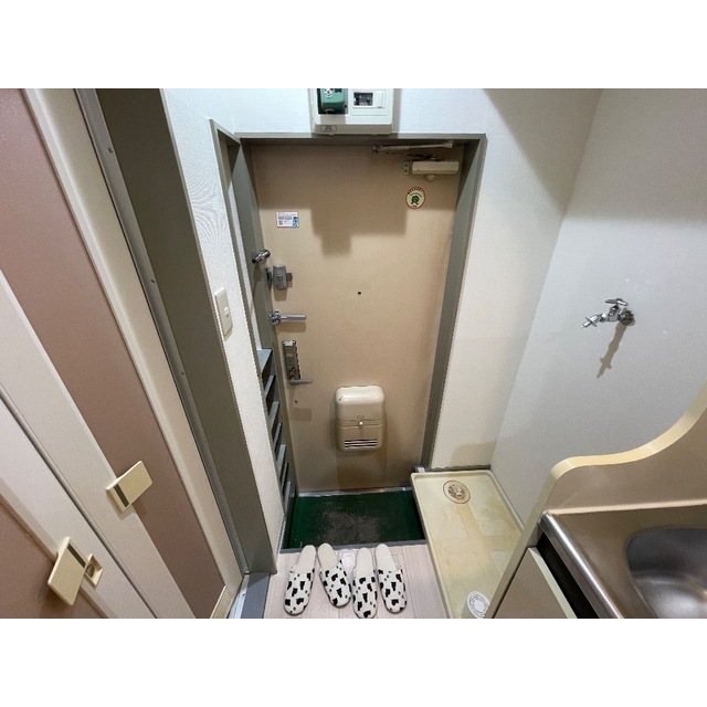 パンシオン上尾No．1102号室 玄関