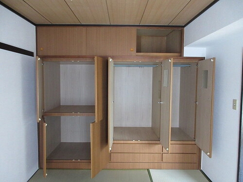 グリーンメゾン貝取－２、第２－１３号棟 収納