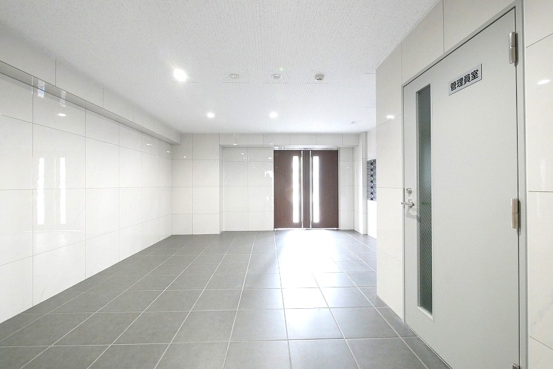 アーバハイツ六町2号館1階 外観