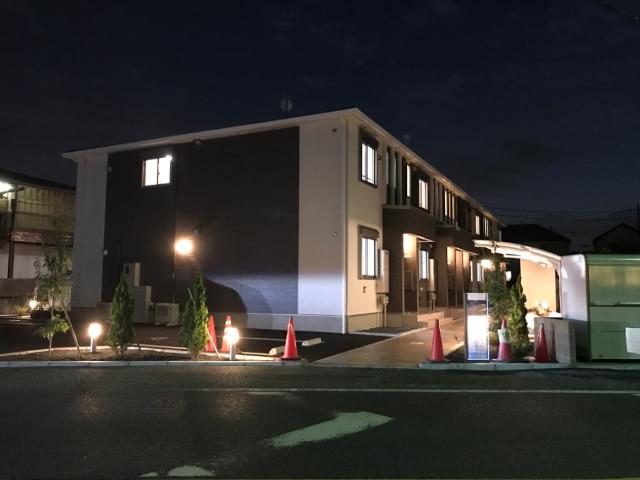 アルビア　～ULBEA～ 外観写真（夜）