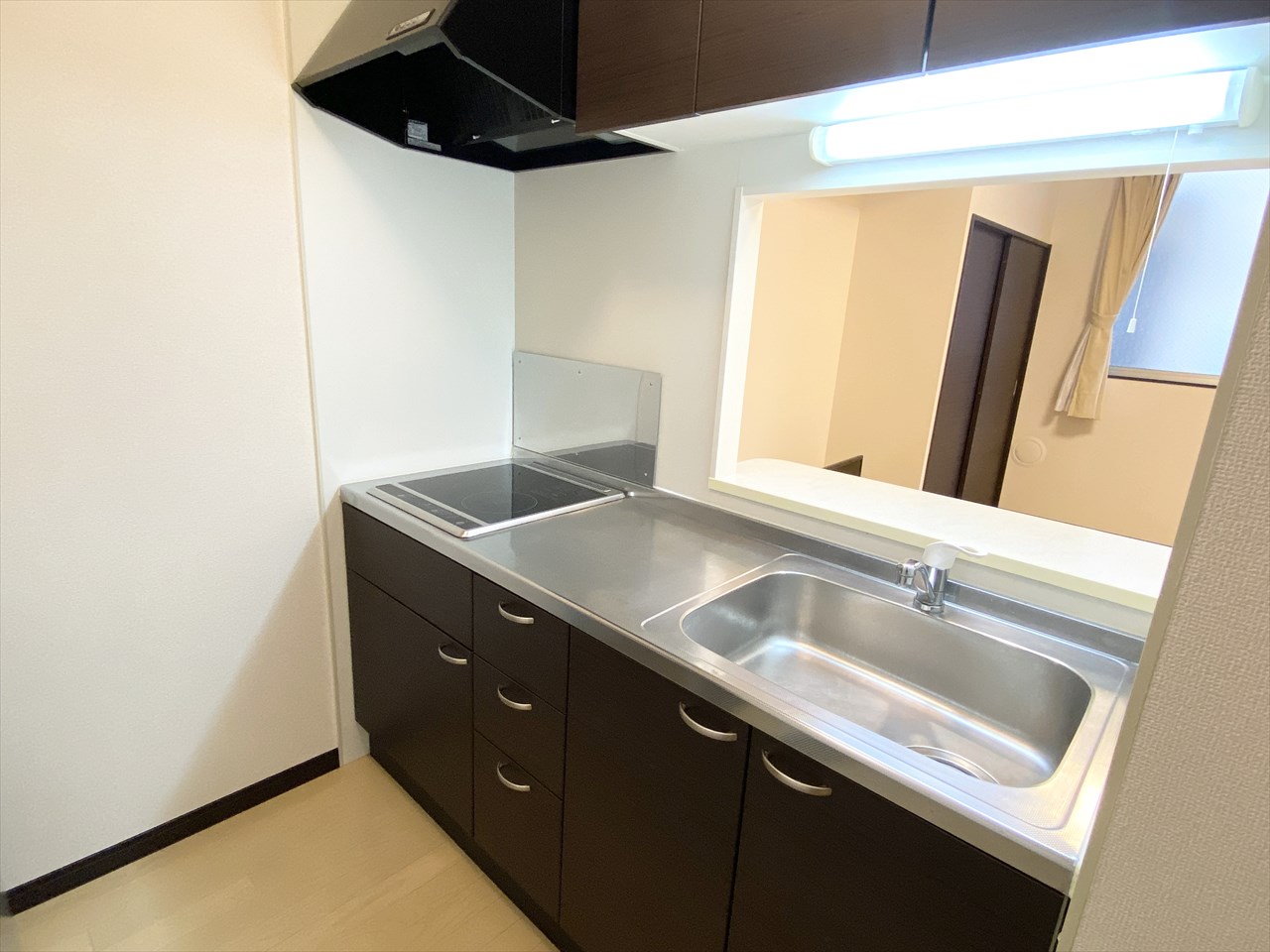 レオネクストオリヴィエⅠ204号室 屋根付き駐輪場完備