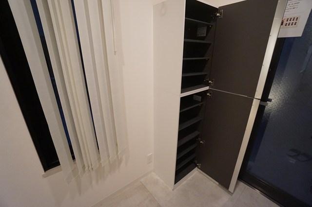 ルクレ自由が丘1階 玄関