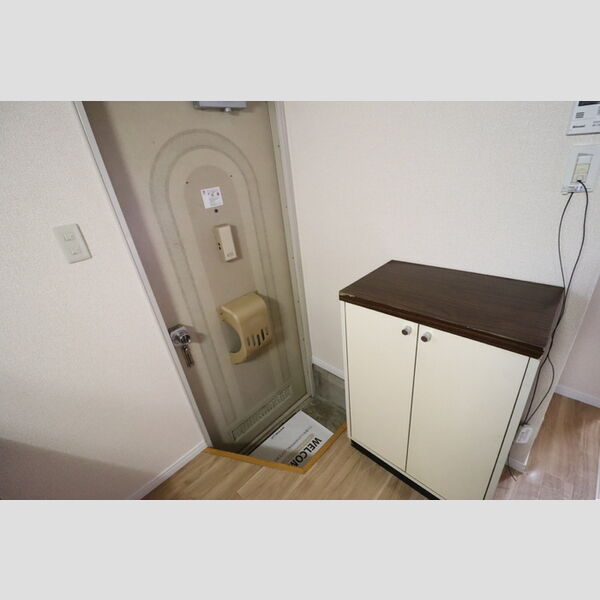 小川荘1号棟 玄関