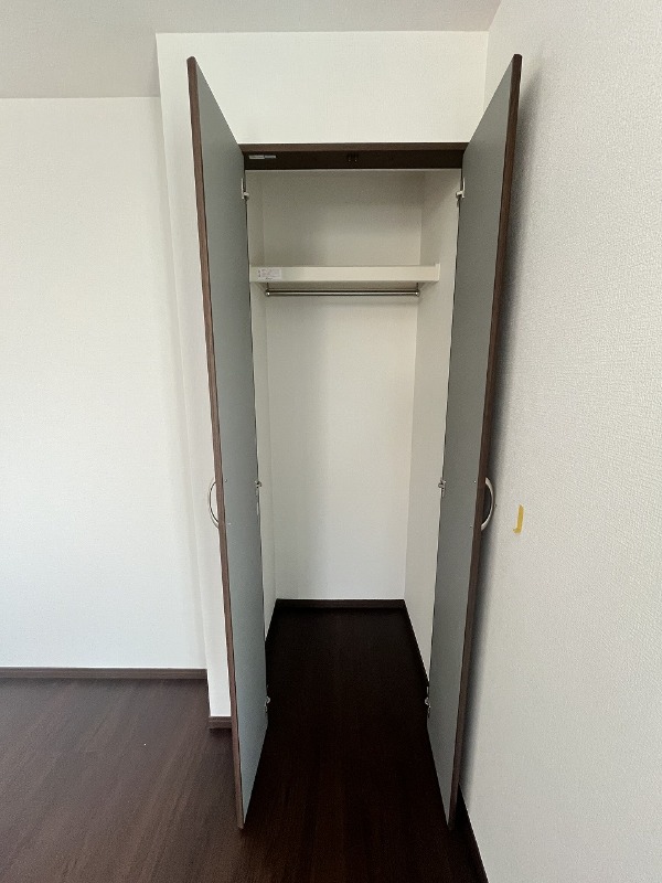 エテルノア2階 収納