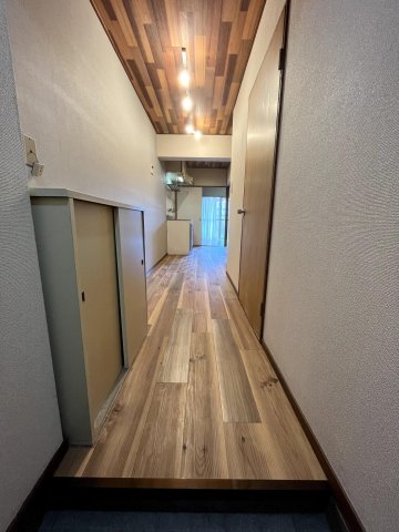 グロリアスマンションミフジ川越5号館 玄関