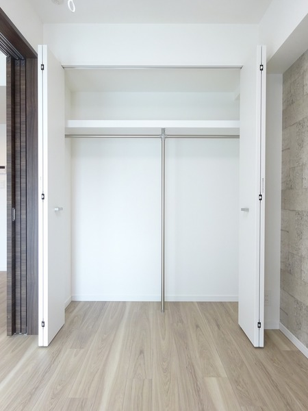 リヴシティ横濱関内弐番館507号室 収納