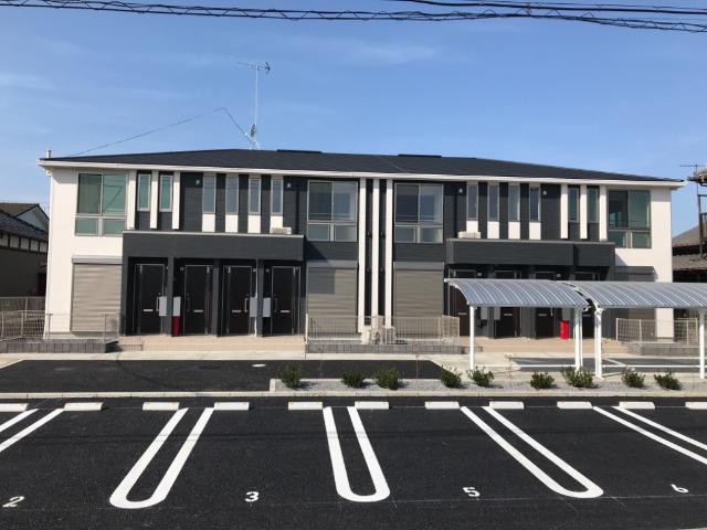 グランドゥール　エス 外観写真（昼）