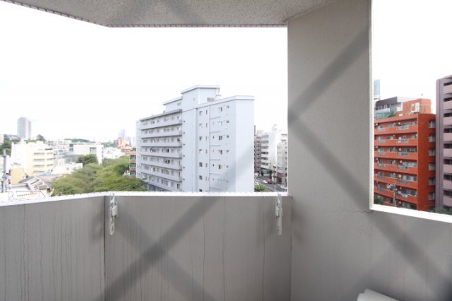 プライムアーバン目黒青葉台405号室 展望