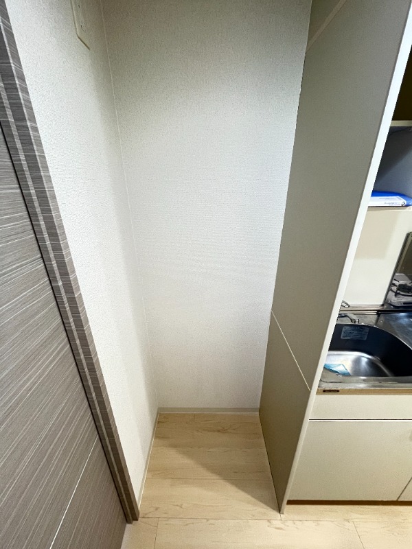 レジディア浦安4階 冷蔵庫置き場