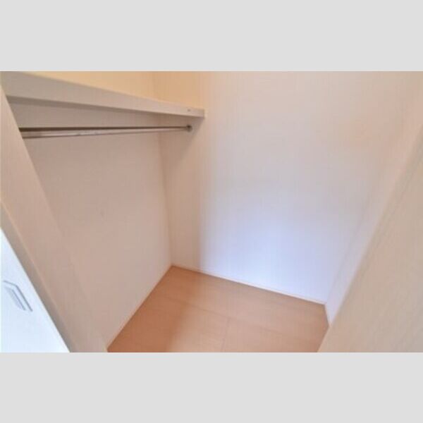 south wind202号室 ウォークインクローゼット