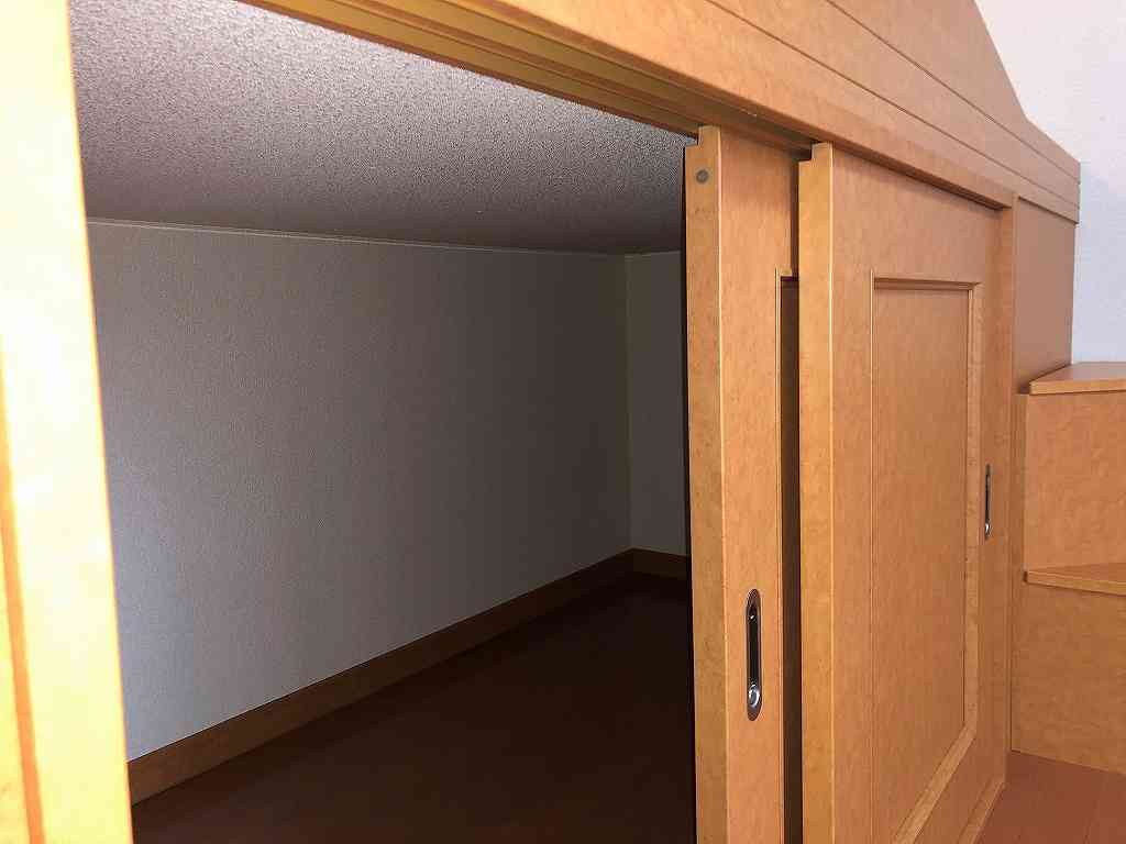 レオパレスひねもす 内観