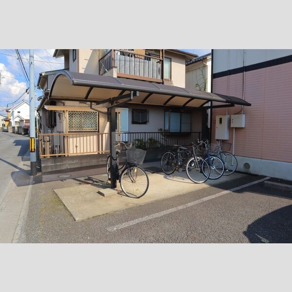 グランナチュール　A 駐輪場