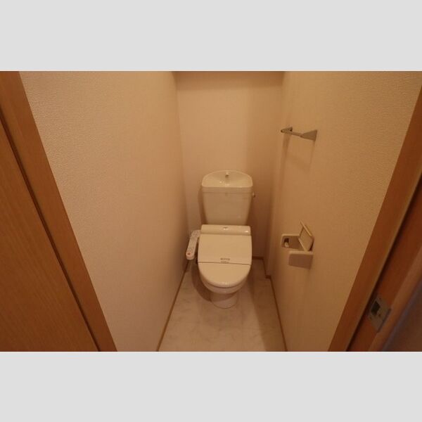 サニーモール　弐番館 トイレ　温水洗浄暖房便座