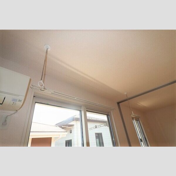 メルベーユ　カルチェ202号室 室内物干し